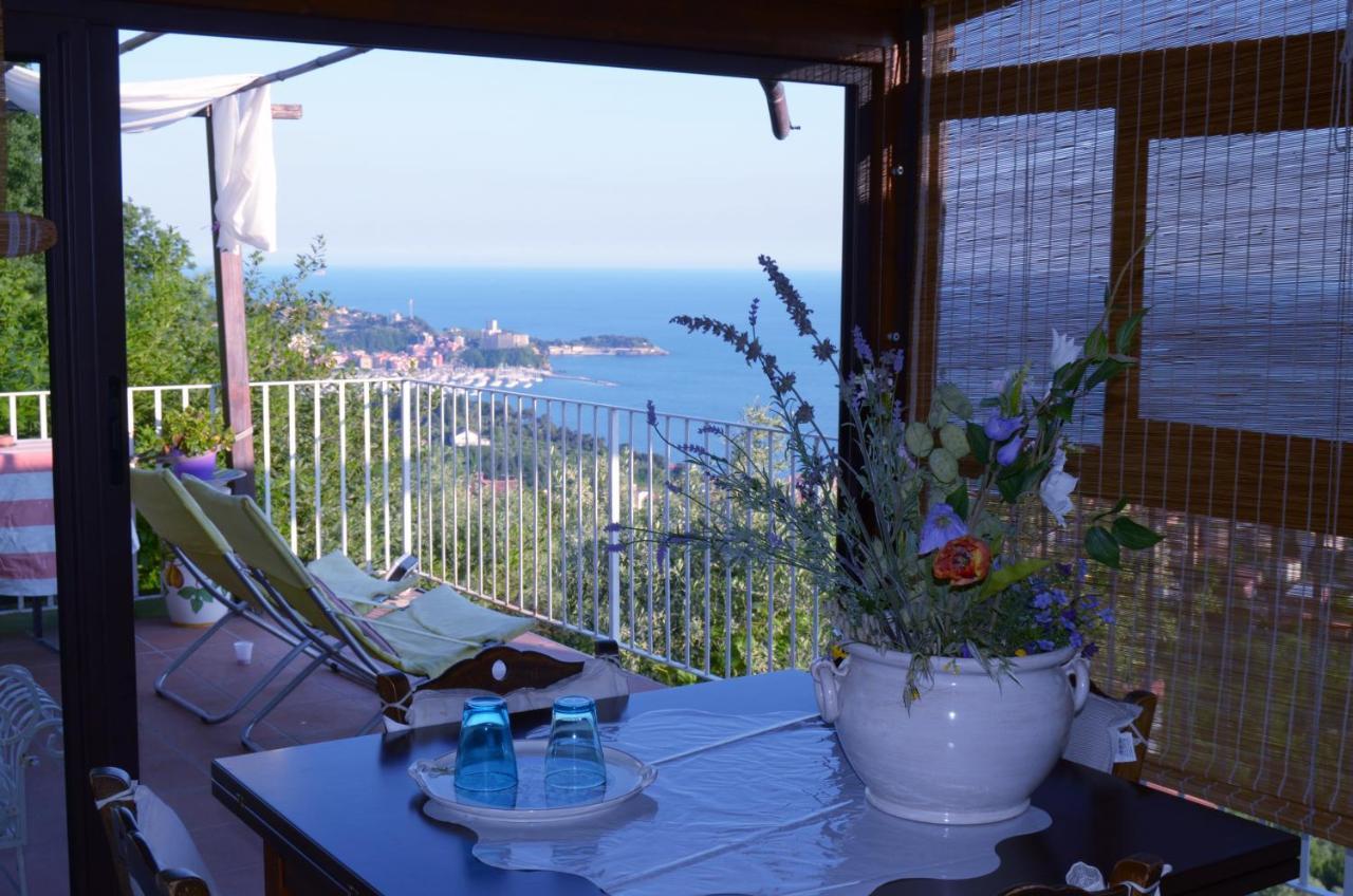 La Pineta Bed & Breakfast Pitelli Exterior foto