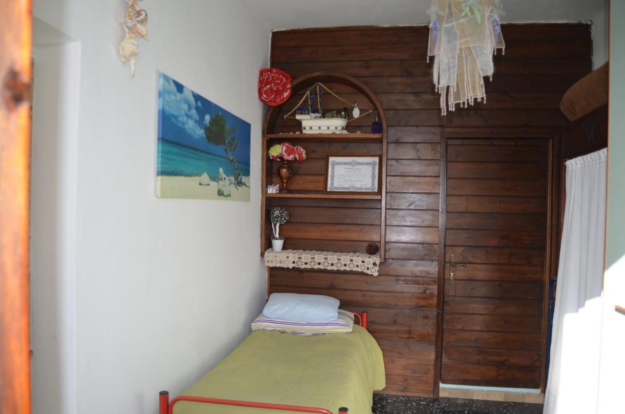 La Pineta Bed & Breakfast Pitelli Exterior foto